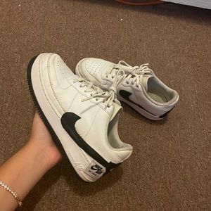 Nike Womens Air Force 1 Jester XX 'White Black'